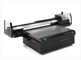Produkční UV flatbed tiskárna Roland IU-1000F